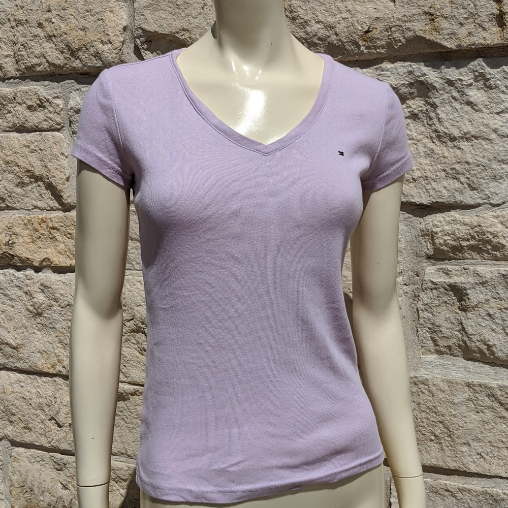 Tommy Hilfiger Vneck Pink Tshirt Classic Short - Picture 5 of 8